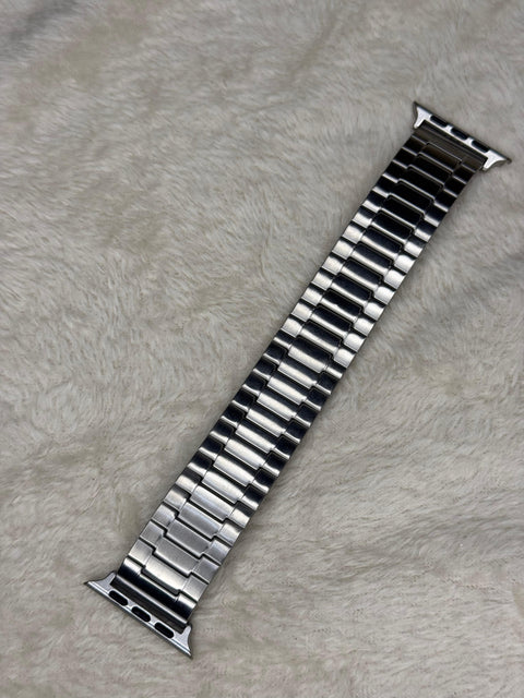 Stainless steel strechable chain strap with 1 year colour warranty